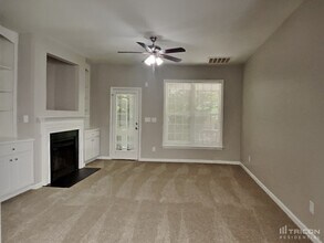 205 Marino Pl in Clayton, NC - Building Photo - Building Photo