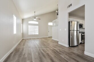 3406 Genesee Gorge Ave, Unit 311 in North Las Vegas, NV - Building Photo - Building Photo