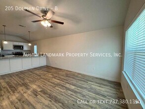 205 Dolphin Dr in Temple, TX - Foto de edificio - Building Photo