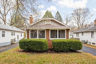 6115 Ralston Ave in Indianapolis, IN - Building Photo - Building Photo