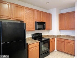 3765 Bedford Dr in North Beach, MD - Building Photo - Building Photo