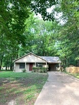 2308 Biltmore Cove in Jonesboro, AR - Building Photo