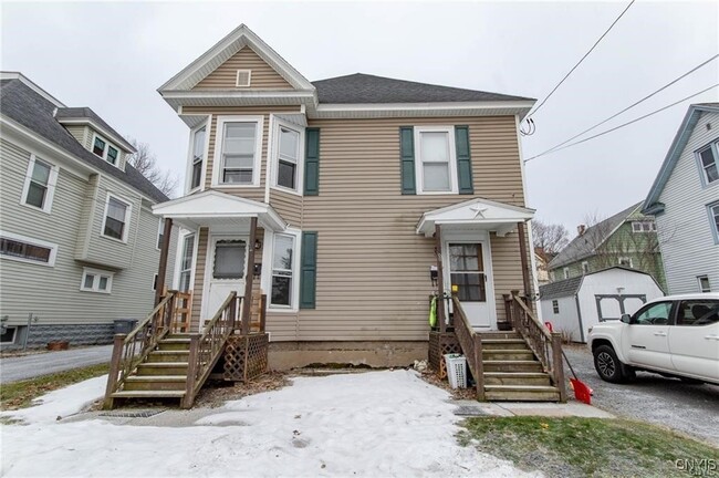 108 Bishop St