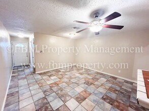 2535 W Sycamore Ave in Corsicana, TX - Building Photo - Building Photo