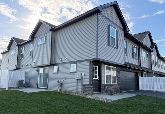 property at 5285 Long Pointe Pass