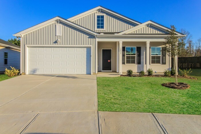 3832 Starry Sky Rd in Leland, NC - Building Photo