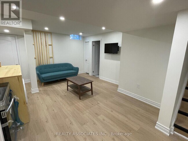 35 Vettese Ct in Markham, ON - Building Photo - Building Photo