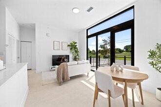 Cauley Residences in Miami, FL - Building Photo - Building Photo