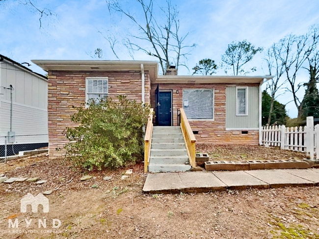 property at 1284 Westmont Rd SW