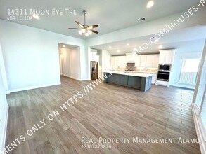 14311 Moon Eye in San Antonio, TX - Building Photo - Building Photo