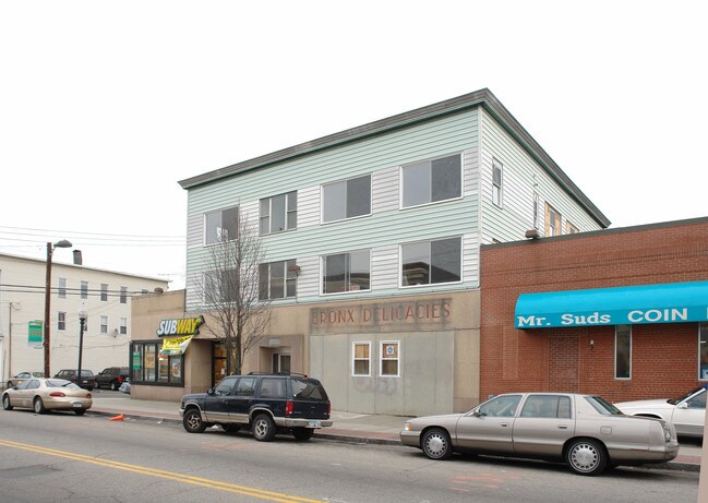 1722 Barnum Ave