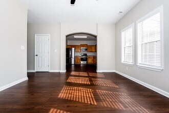 613 Brookwater Dr in Stockbridge, GA - Foto de edificio - Building Photo