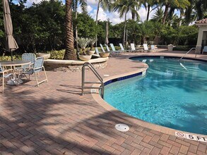 106 Riverwalk Cir E in Plantation, FL - Building Photo - Building Photo