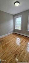 270 Bowdoin St in Boston, MA - Building Photo