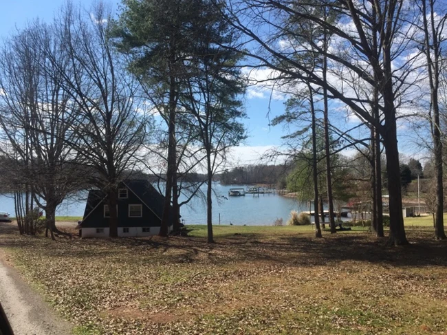 300 Greenbay Road in Mooresville, NC - Building Photo - Building Photo