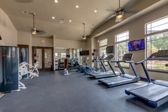 Queenston Manor in Houston, TX - Building Photo - Interior Photo