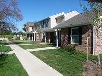 Schoenbrunn Greene Apartments
