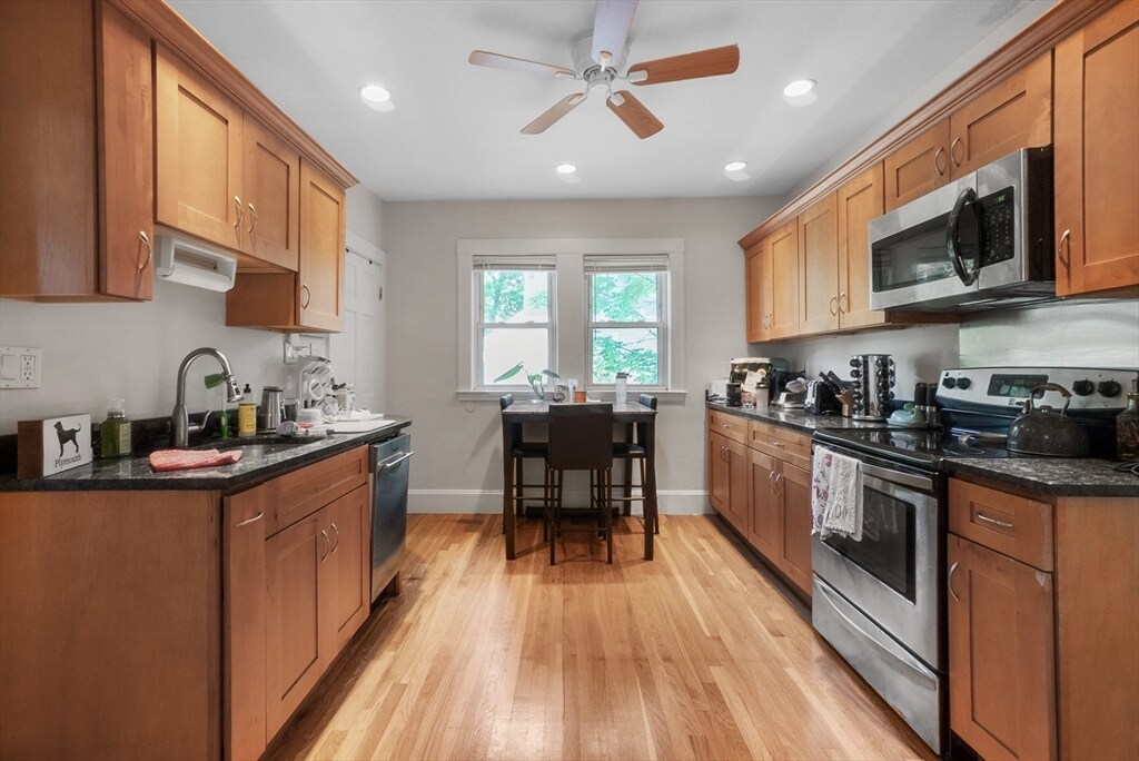 39 McDonald St in Quincy, MA - Building Photo
