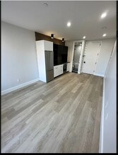 727 DeKalb Ave-Unit -4 in Brooklyn, NY - Building Photo - Building Photo