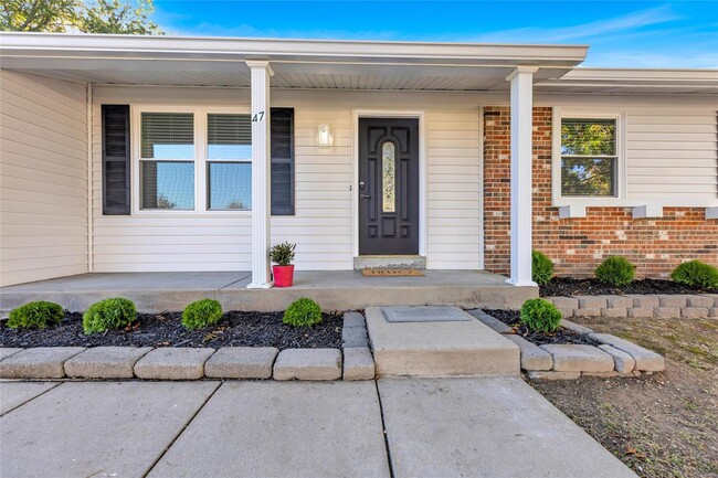 47 Oak Hill Ln in St. Peters, MO - Building Photo - Building Photo