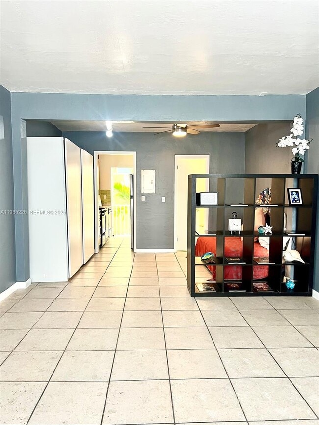 property at 835 Meridian Ave