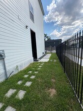 1003 E 33rd St in Houston, TX - Building Photo - Building Photo