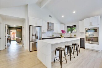 1304 Quailfield Cir in Austin, TX - Building Photo - Building Photo