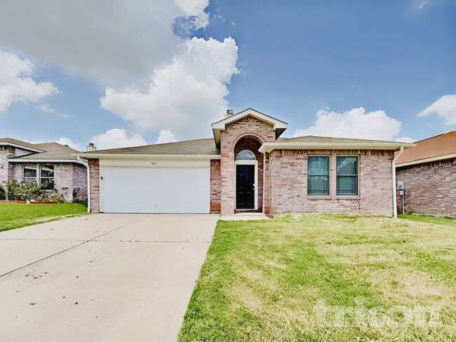 807 Castlewick Ct in Arlington, TX - Building Photo - Building Photo