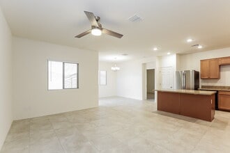 4086 W Winston Dr in Phoenix, AZ - Building Photo - Building Photo