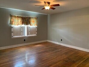 3208 33rd St in Lubbock, TX - Building Photo - Building Photo