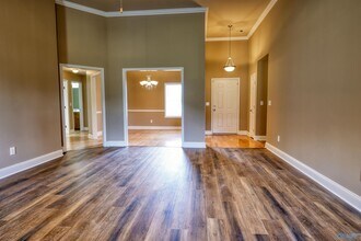 105 Glenfield Ct in Huntsville, AL - Building Photo - Building Photo