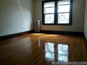 155 Summer St, Unit 6F in Somerville, MA - Building Photo - Building Photo