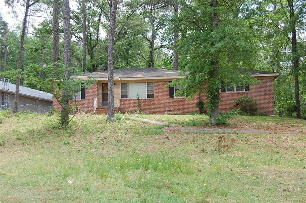 207 Corder Rd in Warner Robins, GA - Building Photo