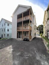 36 Vermont St in Waterbury, CT - Building Photo - Building Photo