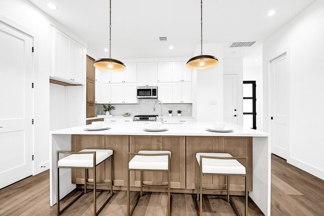 property at 2034 Thonig Rd