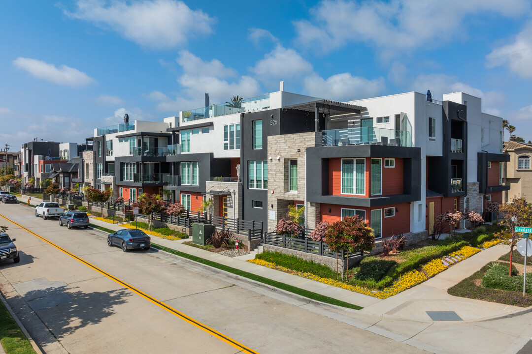 The Shores in Oceanside, CA - Building Photo