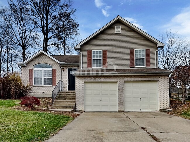 property at 7 Grouse Dr