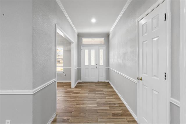 3906 Cimmaron Trail in Granbury, TX - Building Photo - Building Photo