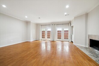 15 Rutgers Pl in Houston, TX - Building Photo - Building Photo