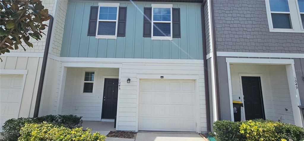 1045 Appleton St in Davenport, FL - Building Photo