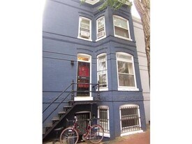 1506 Swann St NW in Washington, DC - Building Photo