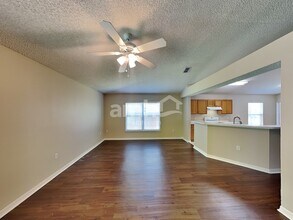 3012 Valkyrie Rd in Middleburg, FL - Building Photo - Building Photo
