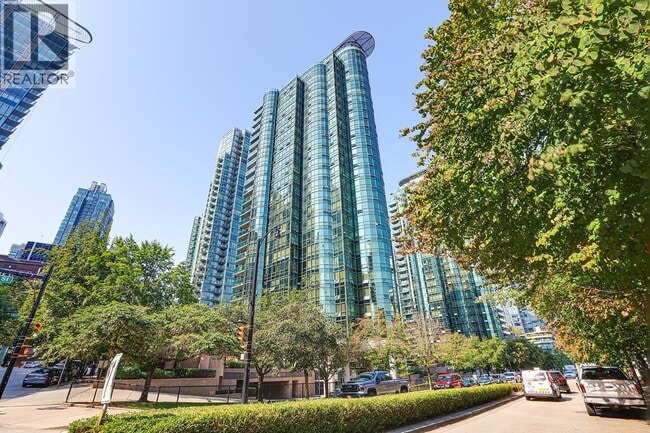 property at 555 Jervis St