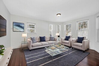 12 Broadway St in Westford, MA - Building Photo - Building Photo