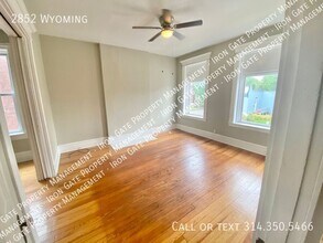 2852 Wyoming St in St. Louis, MO - Building Photo - Building Photo