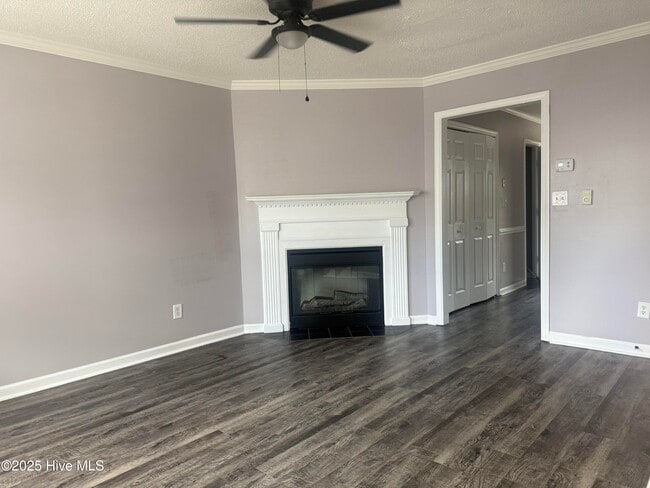 920 Spring Forest Rd in Greenville, NC - Building Photo - Building Photo