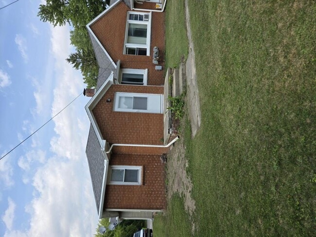 property at 1364 W Midland Rd