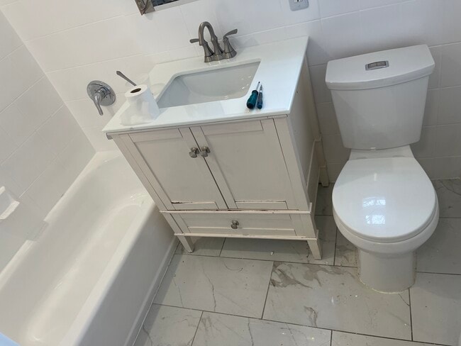 2846 Philip Ave in Bronx, NY - Building Photo - Building Photo