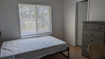 4000 SW 23rd St in Gainesville, FL - Building Photo