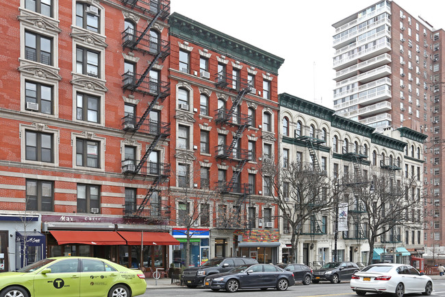 1264 Amsterdam in New York, NY - Foto de edificio - Building Photo